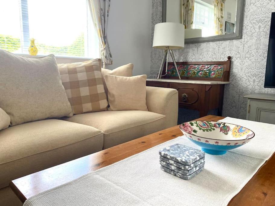 Glenburn, Private Studio Accommodation In フォッシャバーズ エクステリア 写真